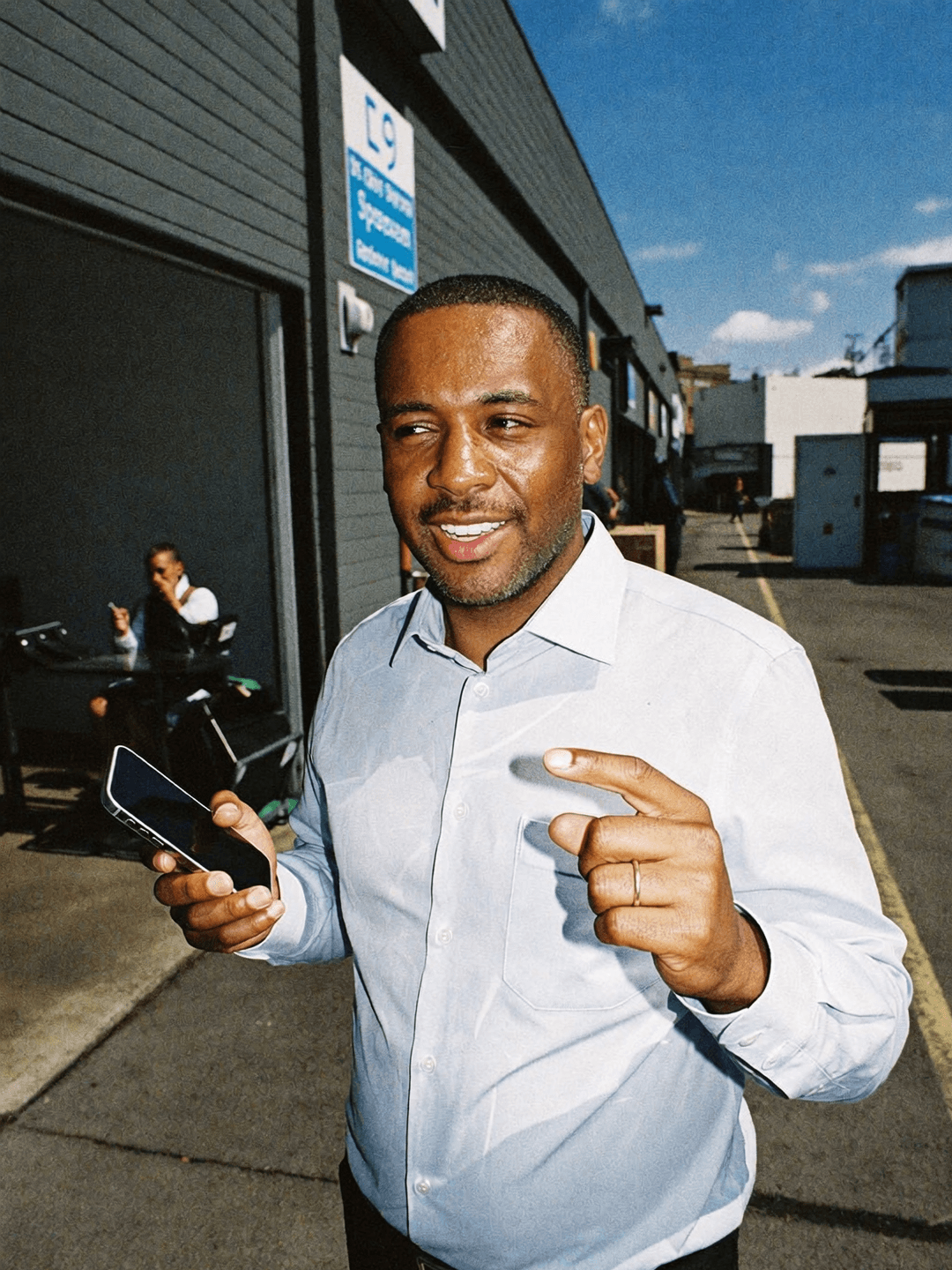 Plus besoin de chercher, ils viennent à vous.